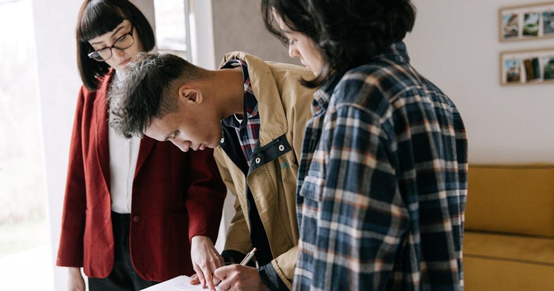 부동산 계약 서명